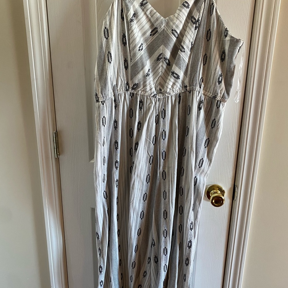 Black white Romper (R4) - Picture 2 of 7